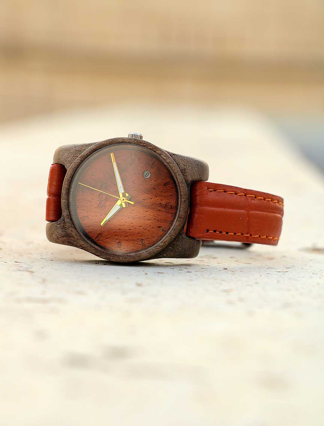 ساعت مدل هیوا